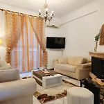 Maisonette Akráta